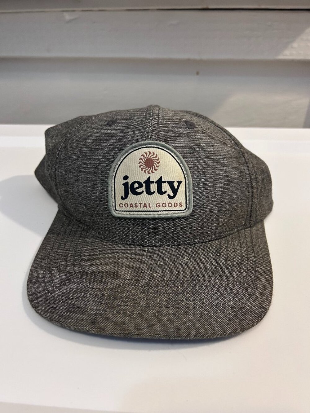 LIKE NEW - Jetty Coastal Goods Hat (Gray Snapback)